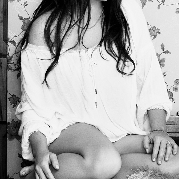 Free People Ivory Boho Peasant Blouse Tie Front Flowy Top Small - Picture 2 of 8